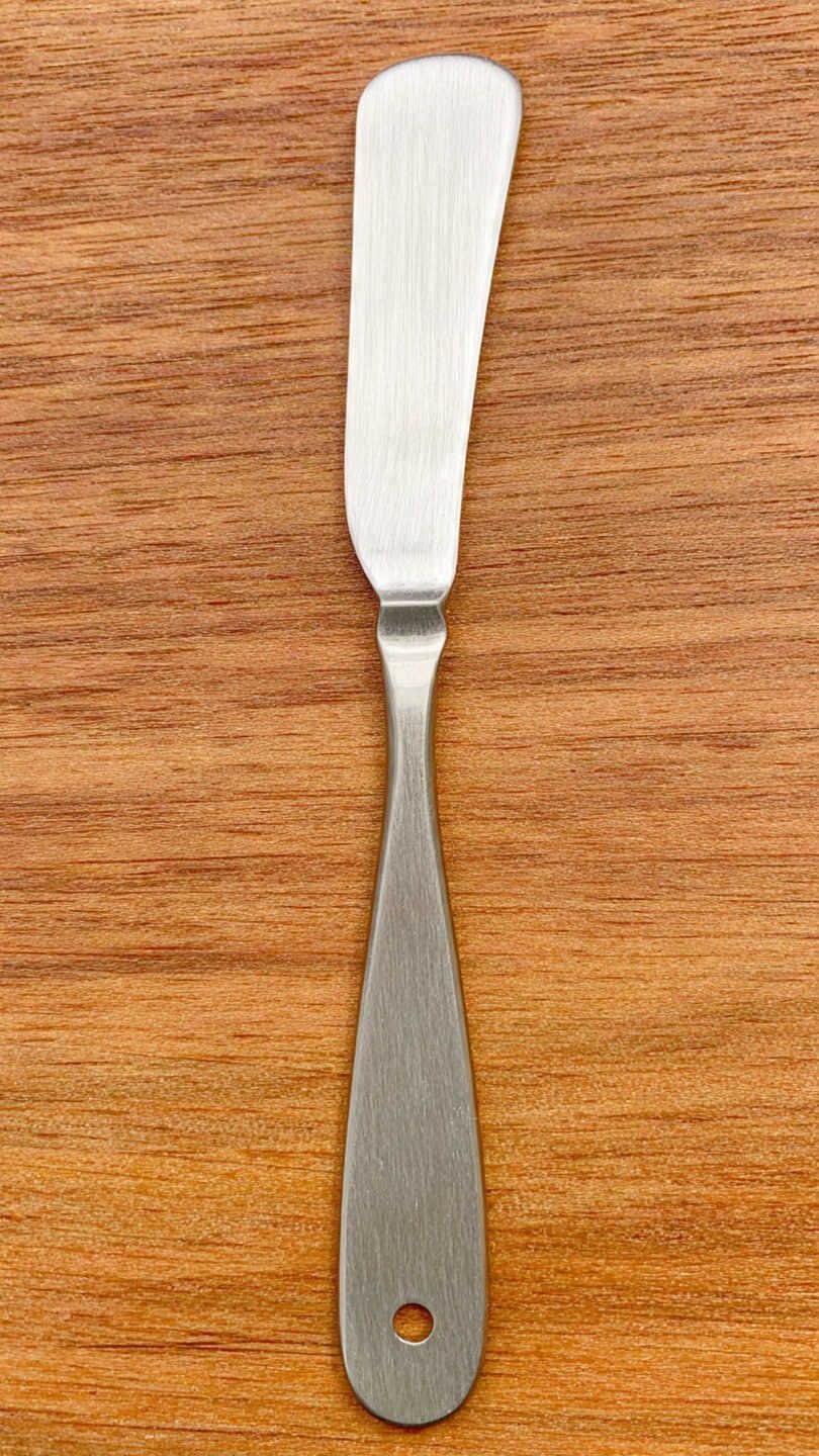 plan rapproch d un couteau enduire appliquant